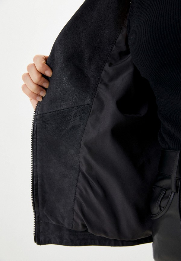 фото Куртка кожаная снежная королева