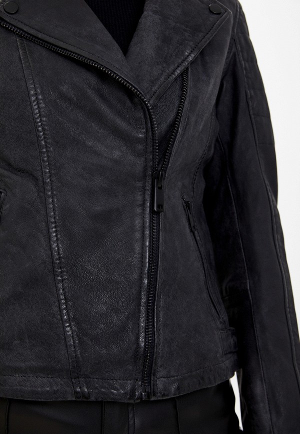 фото Куртка кожаная снежная королева