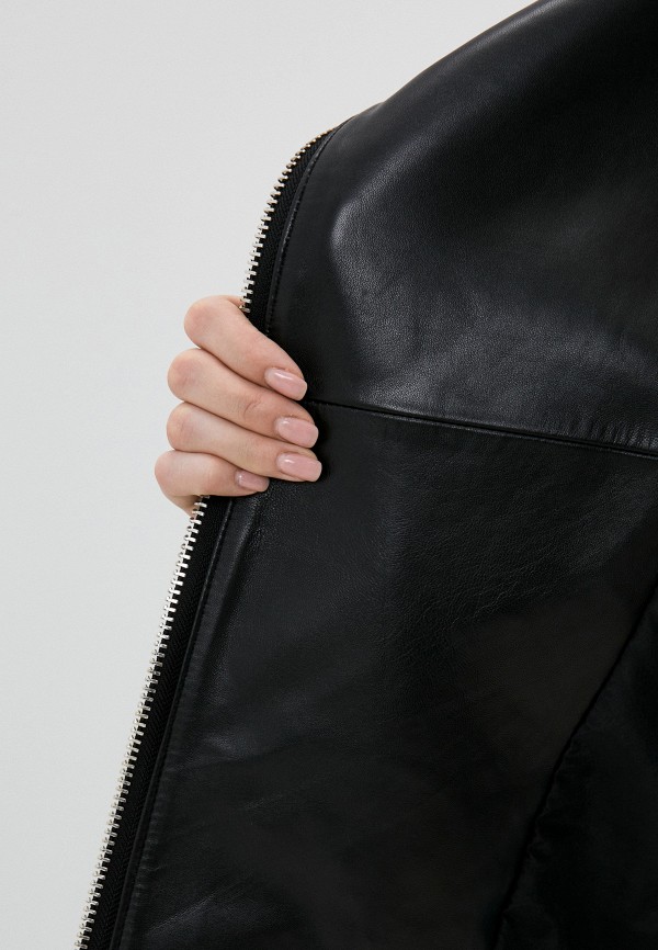 фото Куртка кожаная снежная королева