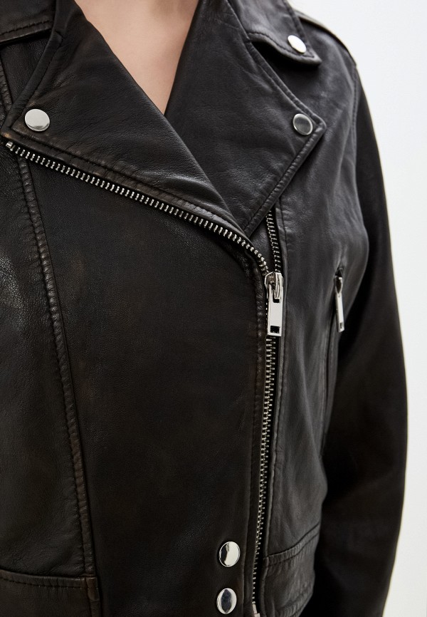 фото Куртка кожаная снежная королева