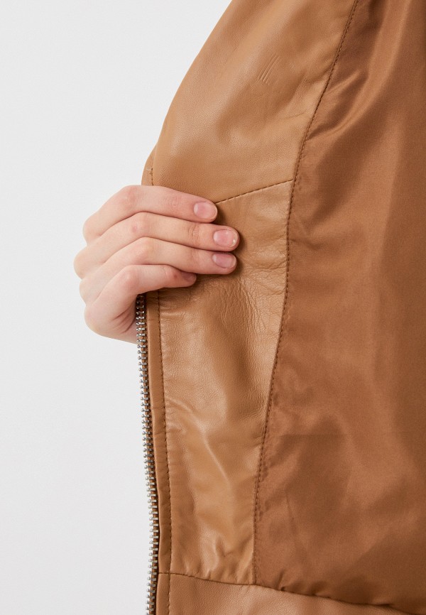 фото Куртка кожаная снежная королева