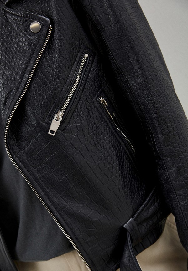 фото Куртка кожаная снежная королева