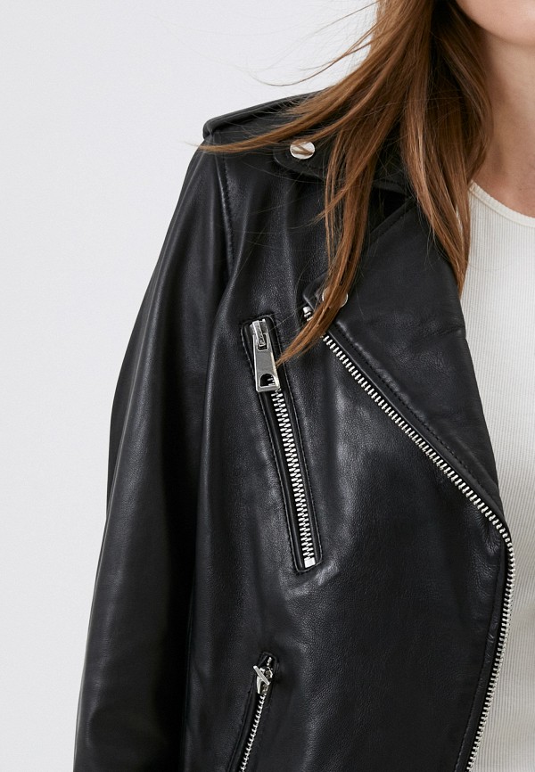 фото Куртка кожаная снежная королева