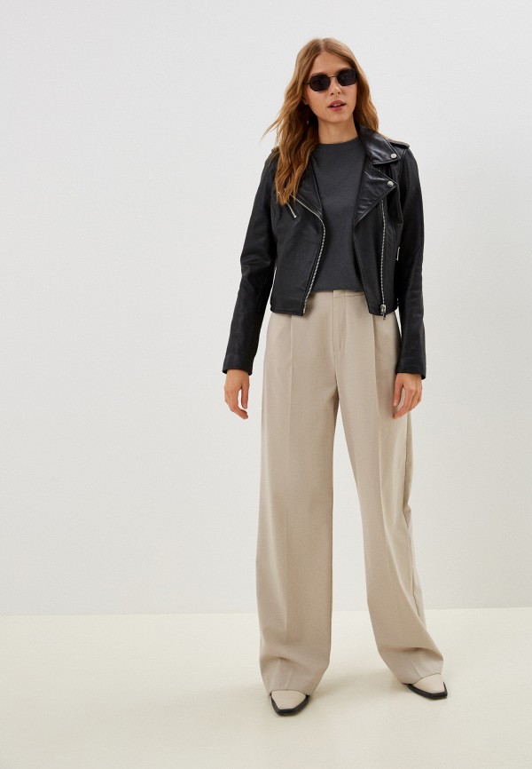 фото Куртка кожаная снежная королева