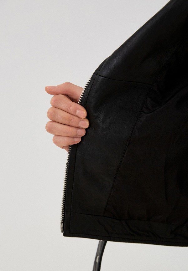 фото Куртка кожаная снежная королева