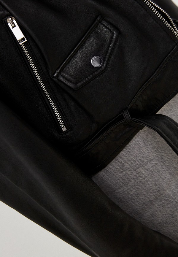 фото Куртка кожаная снежная королева