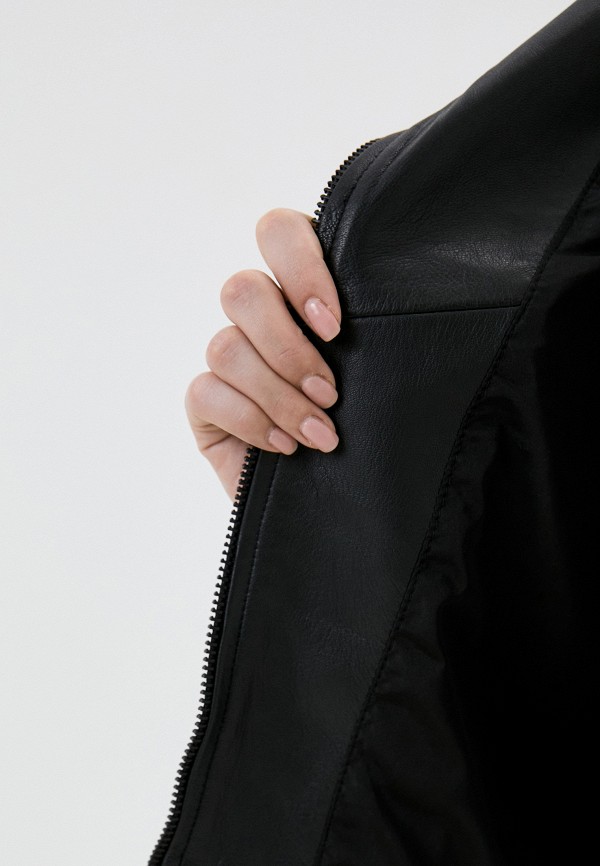 фото Куртка кожаная снежная королева