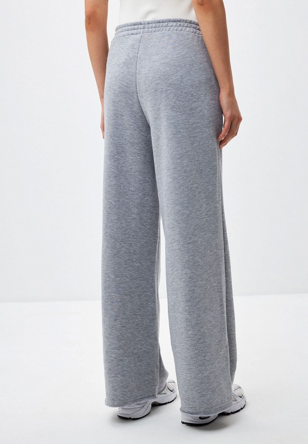 фото Брюки спортивные sela