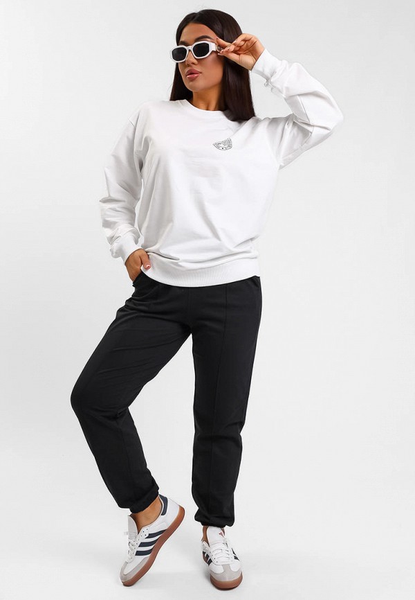 Костюм спортивный Nila 2450₽