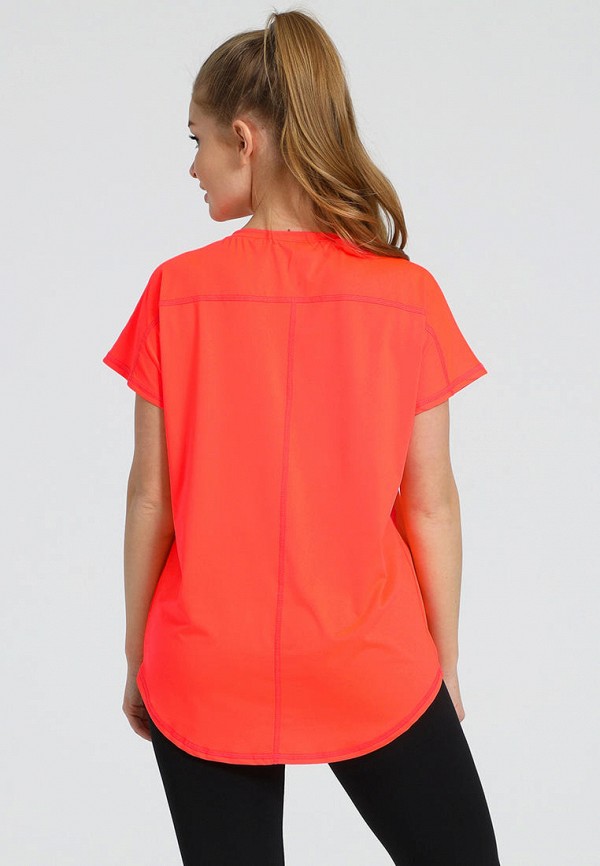 фото Футболка спортивная апрель