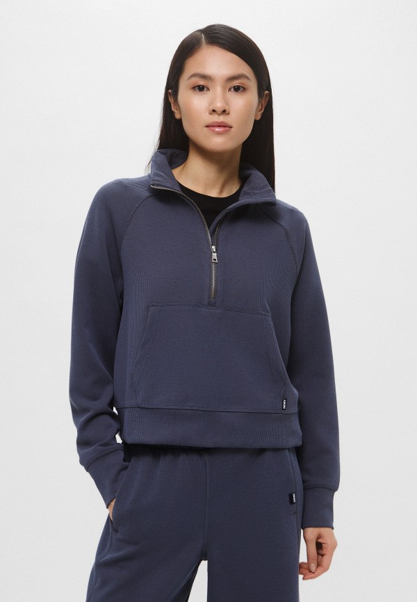 Олимпийка DKNY 13900₽