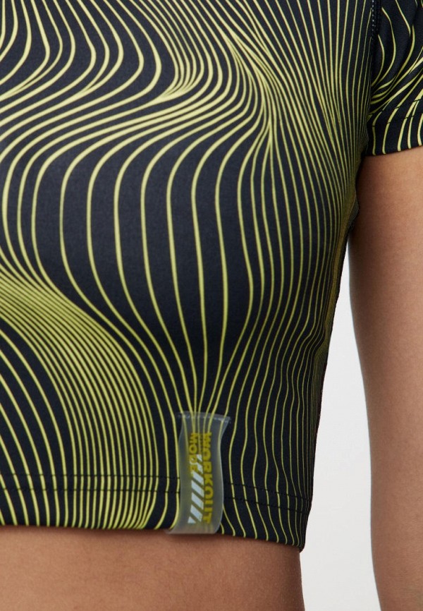 фото Топ спортивный befree