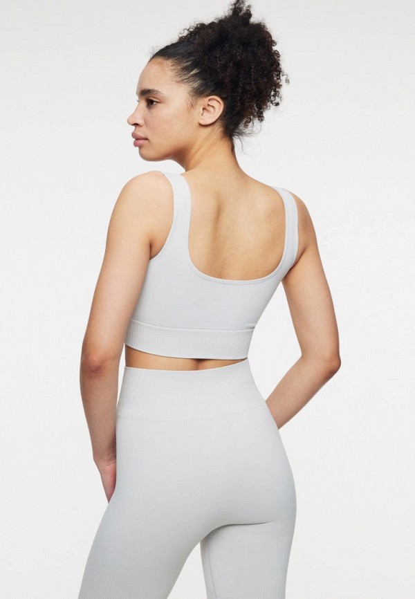 фото Топ спортивный befree