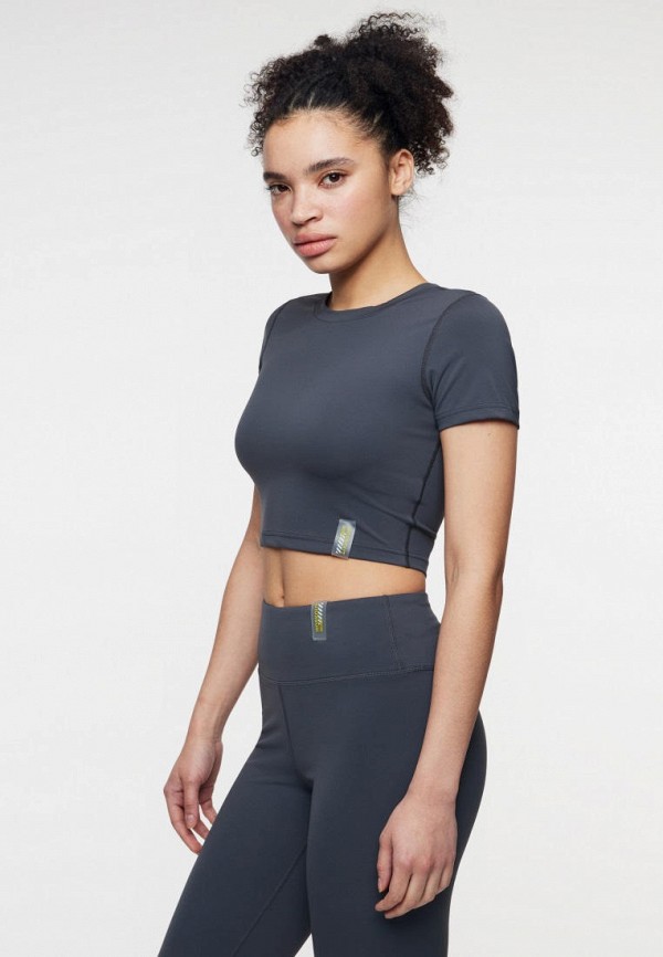 фото Топ спортивный befree