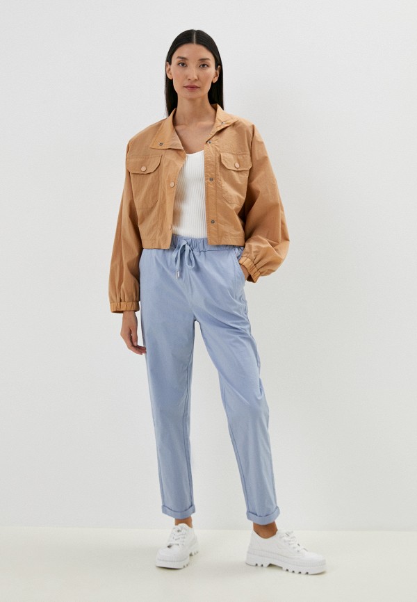 фото Ветровка abricot