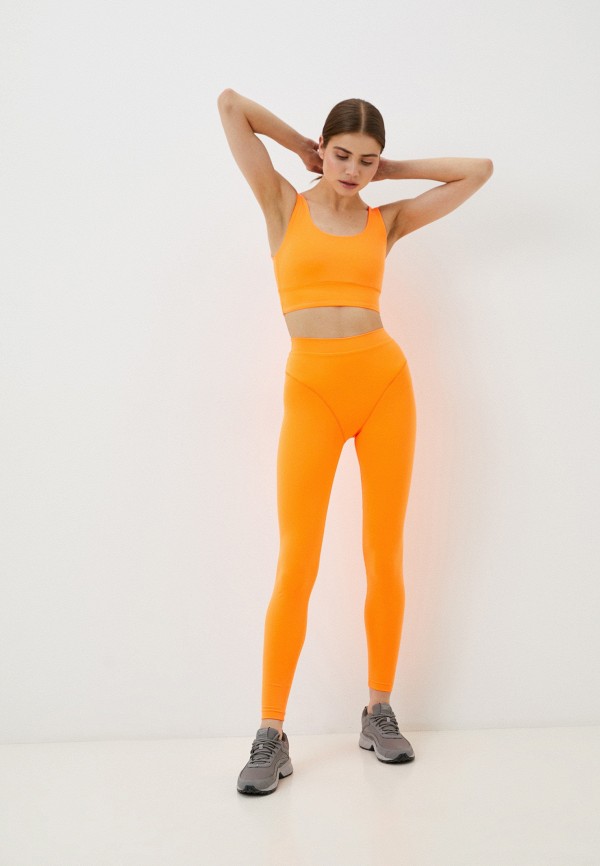 фото Топ спортивный a'more