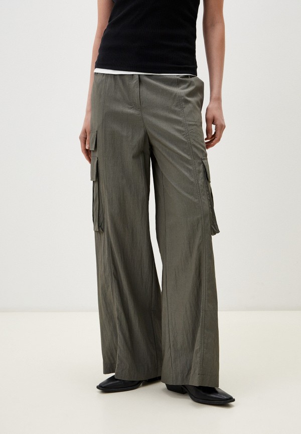 Брюки Zarina 1799₽