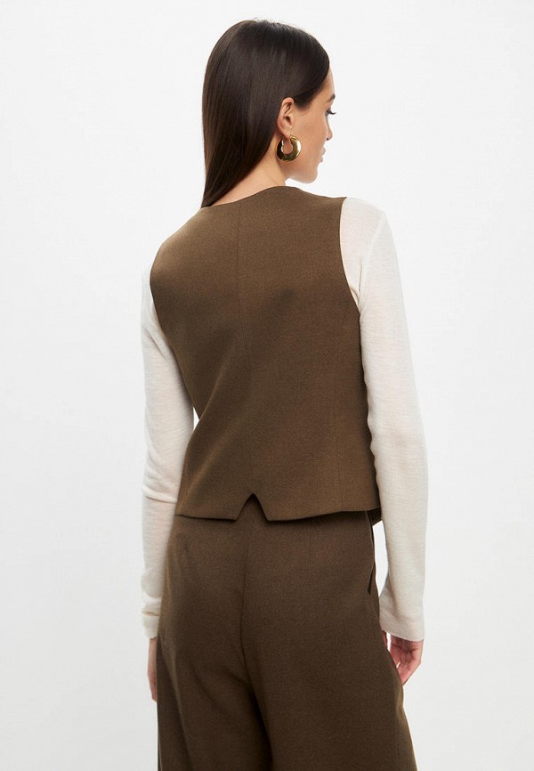 фото Жилет to molly from james