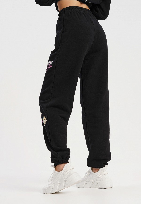 фото Брюки спортивные твое