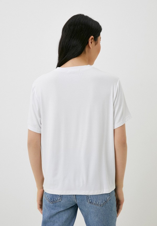 фото Футболка petrichor