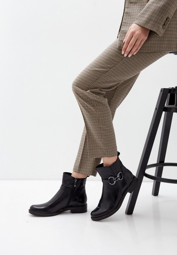 фото Ботинки caprice