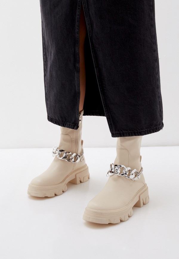 фото Ботинки и цепочка vivian royal