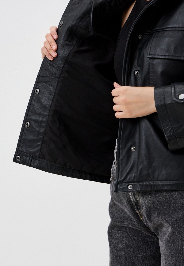 фото Куртка кожаная снежная королева