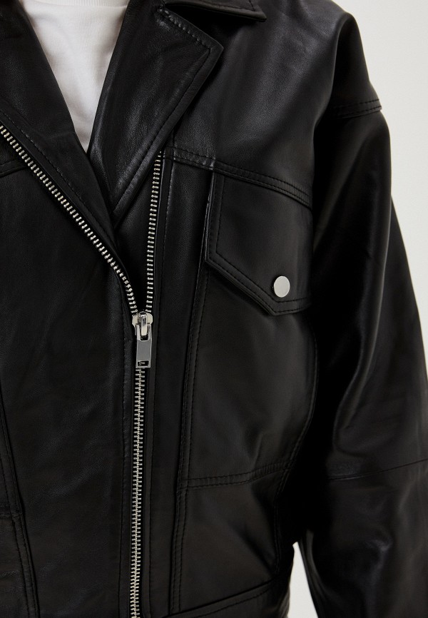 фото Куртка кожаная снежная королева