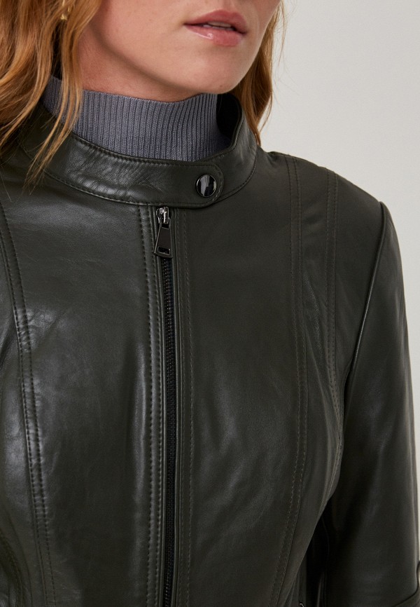 фото Куртка кожаная снежная королева