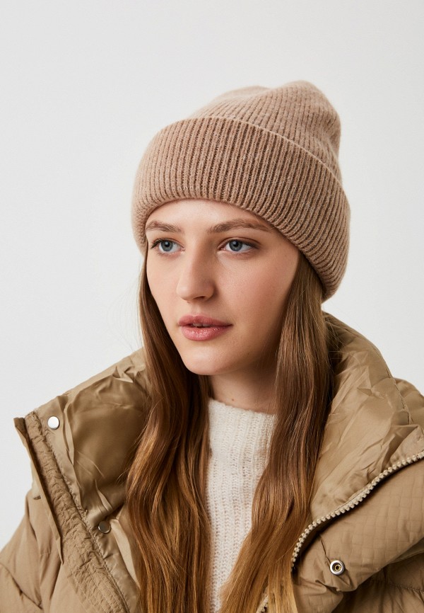 фото Шапка sela