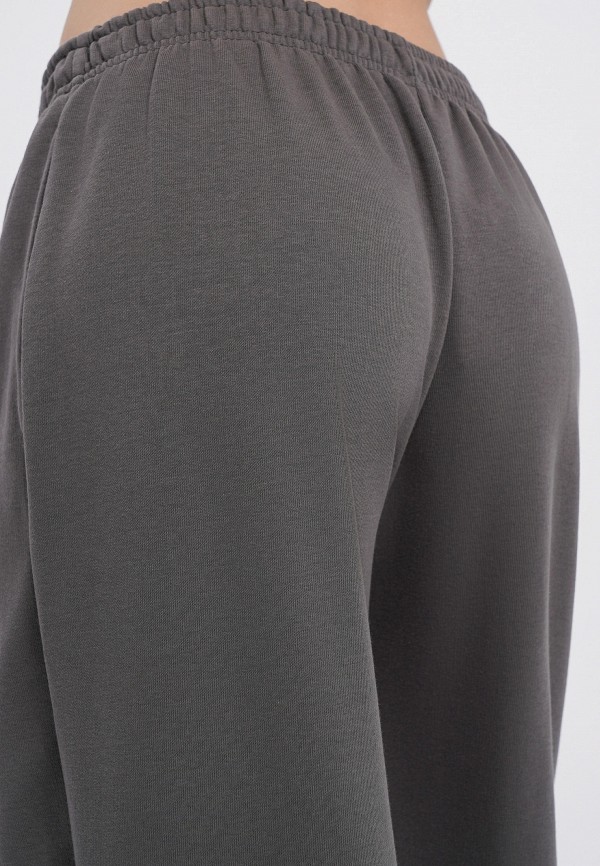 фото Брюки спортивные твое