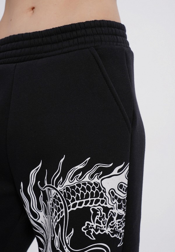 фото Брюки спортивные твое