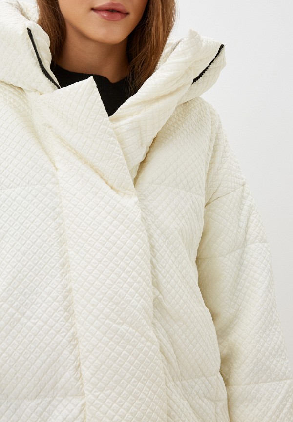 фото Пуховик снежная королева