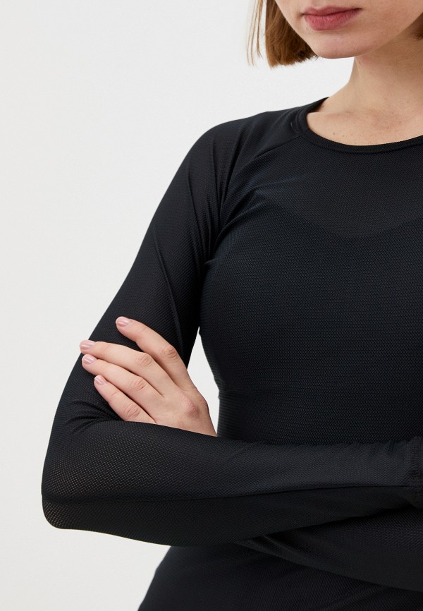 фото Лонгслив спортивный forstrong