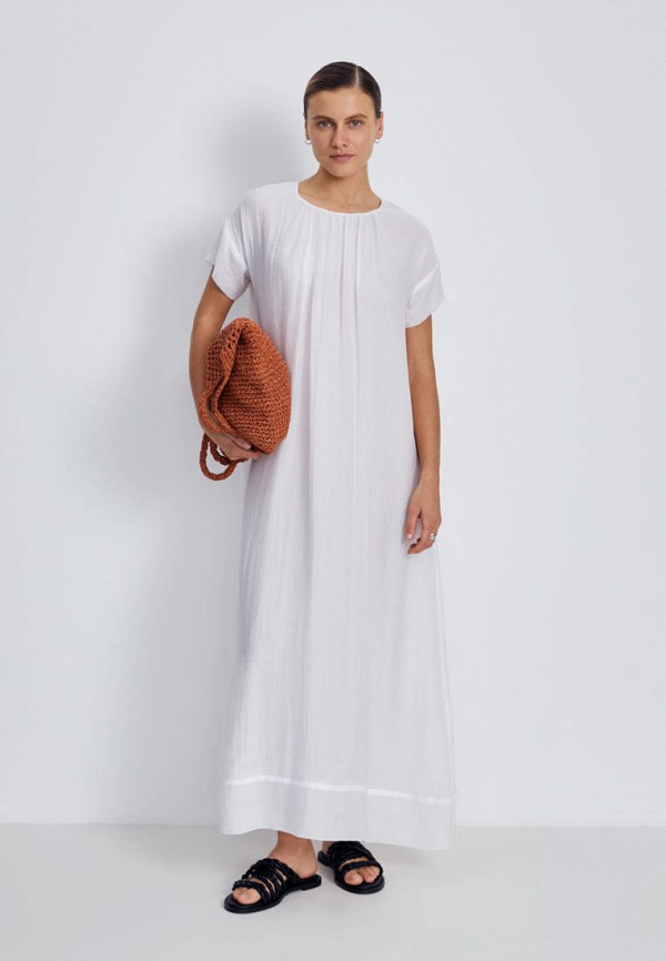 Платье Finn Flare 4711₽