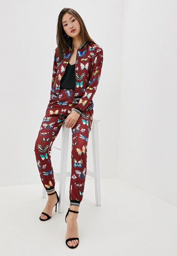 Костюм  - бордовый цвет