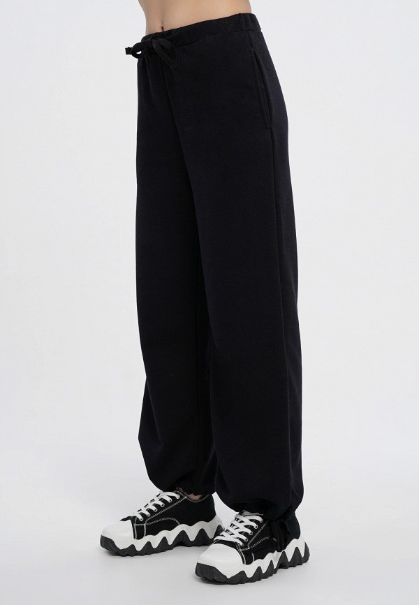 фото Брюки спортивные твое