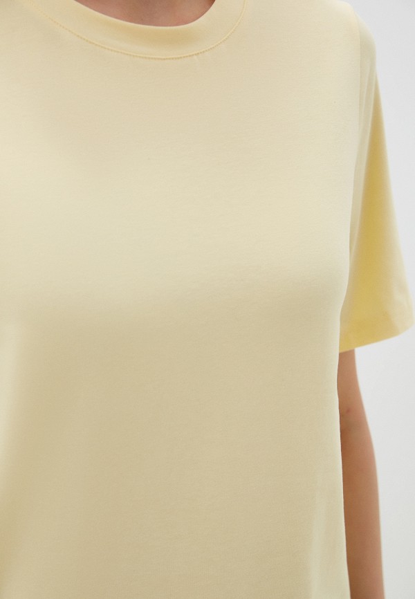 фото Футболка d.s