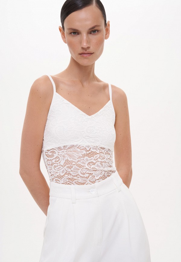 Топ Charmstore 2392₽