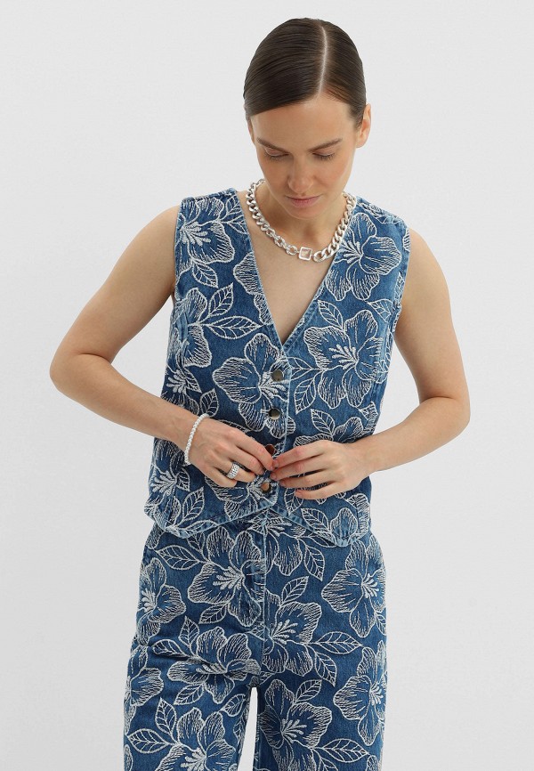 Жилет джинсовый Passegiata 8399₽