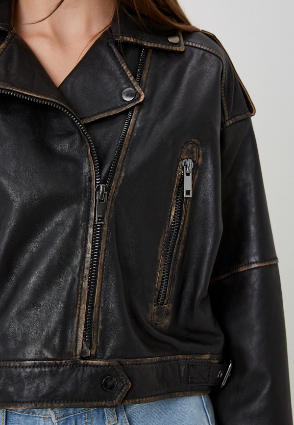 фото Куртка кожаная снежная королева