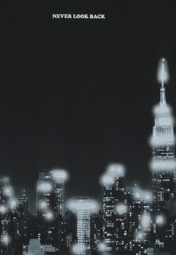 фото Лонгслив апрель