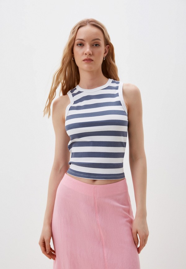 Майка Colins 749₽