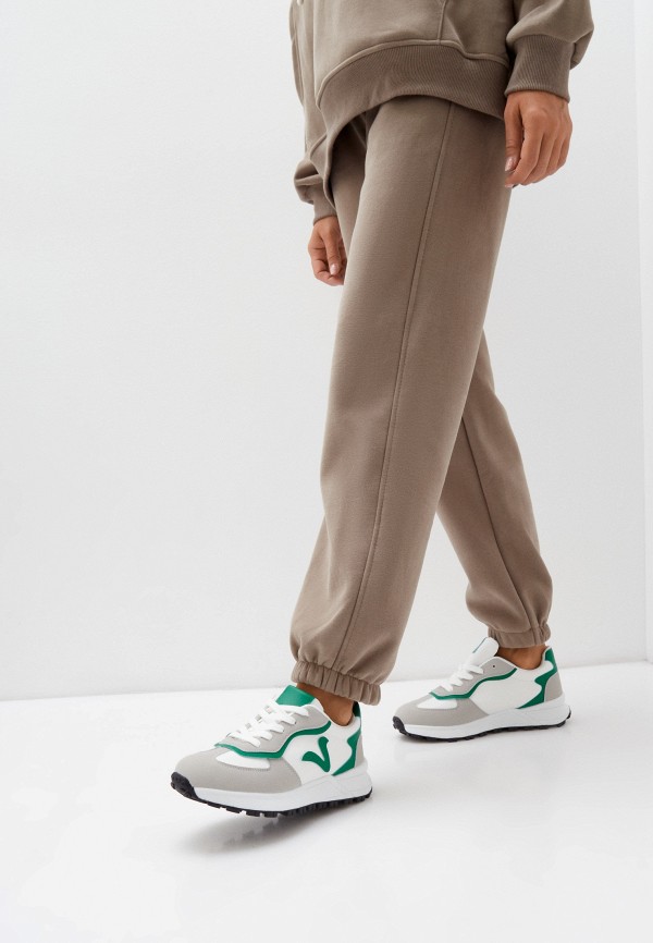 фото Кроссовки vivian royal