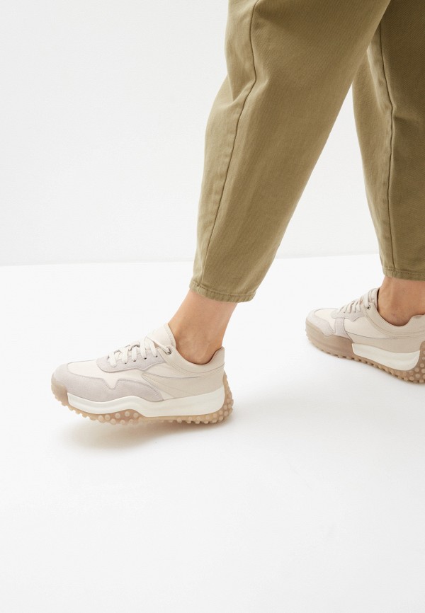 фото Кроссовки escan