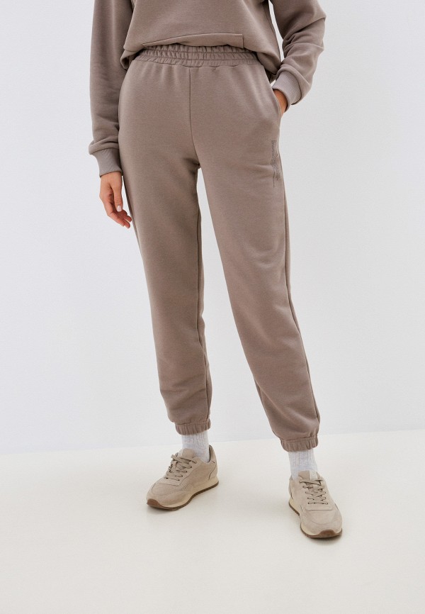 фото Костюм спортивный dellione