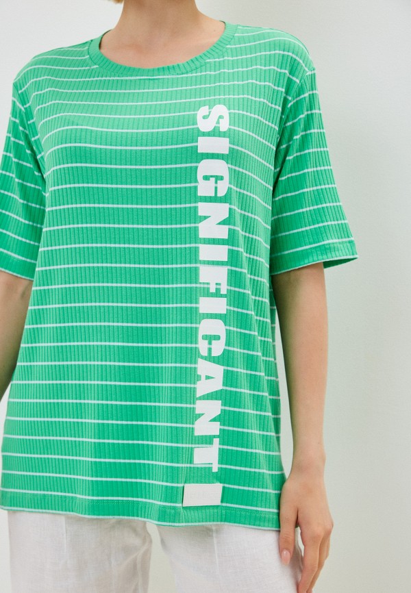 фото Футболка helmidge