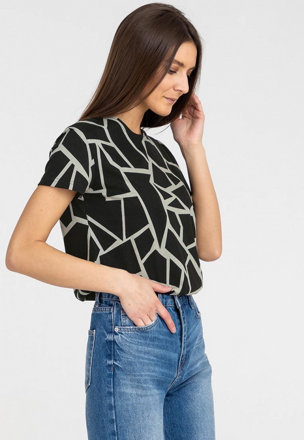 фото Футболка апрель