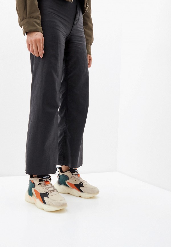 фото Кроссовки wanngo