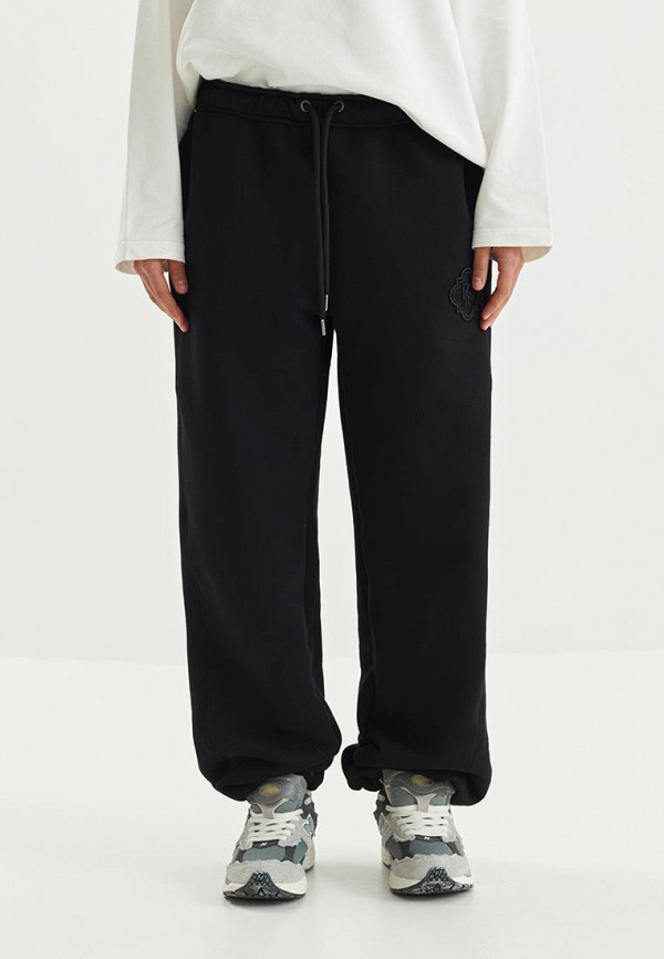 Брюки спортивные Figura 10999₽